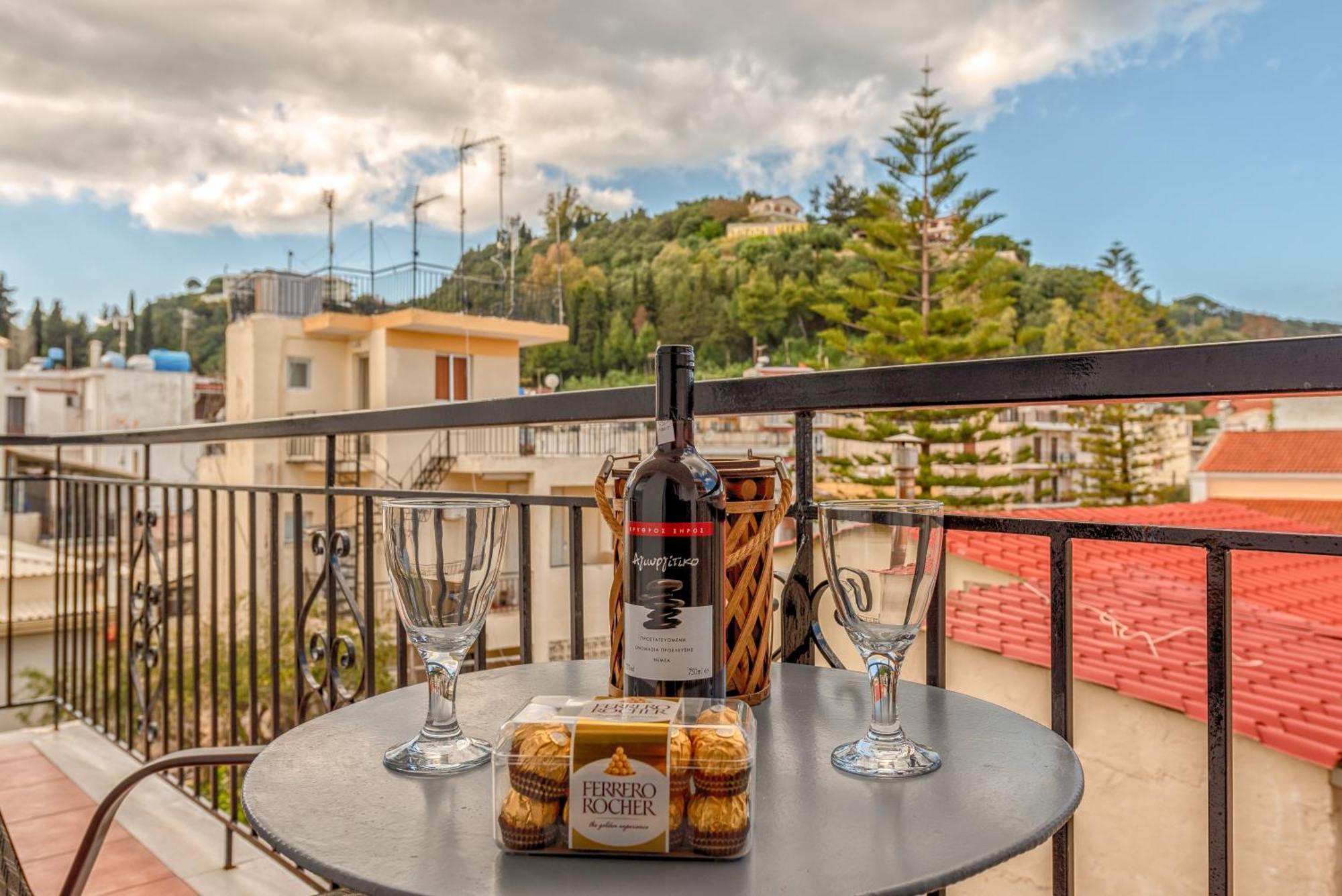Seafront Spirit Apartments Zakynthos Town Quarto foto
