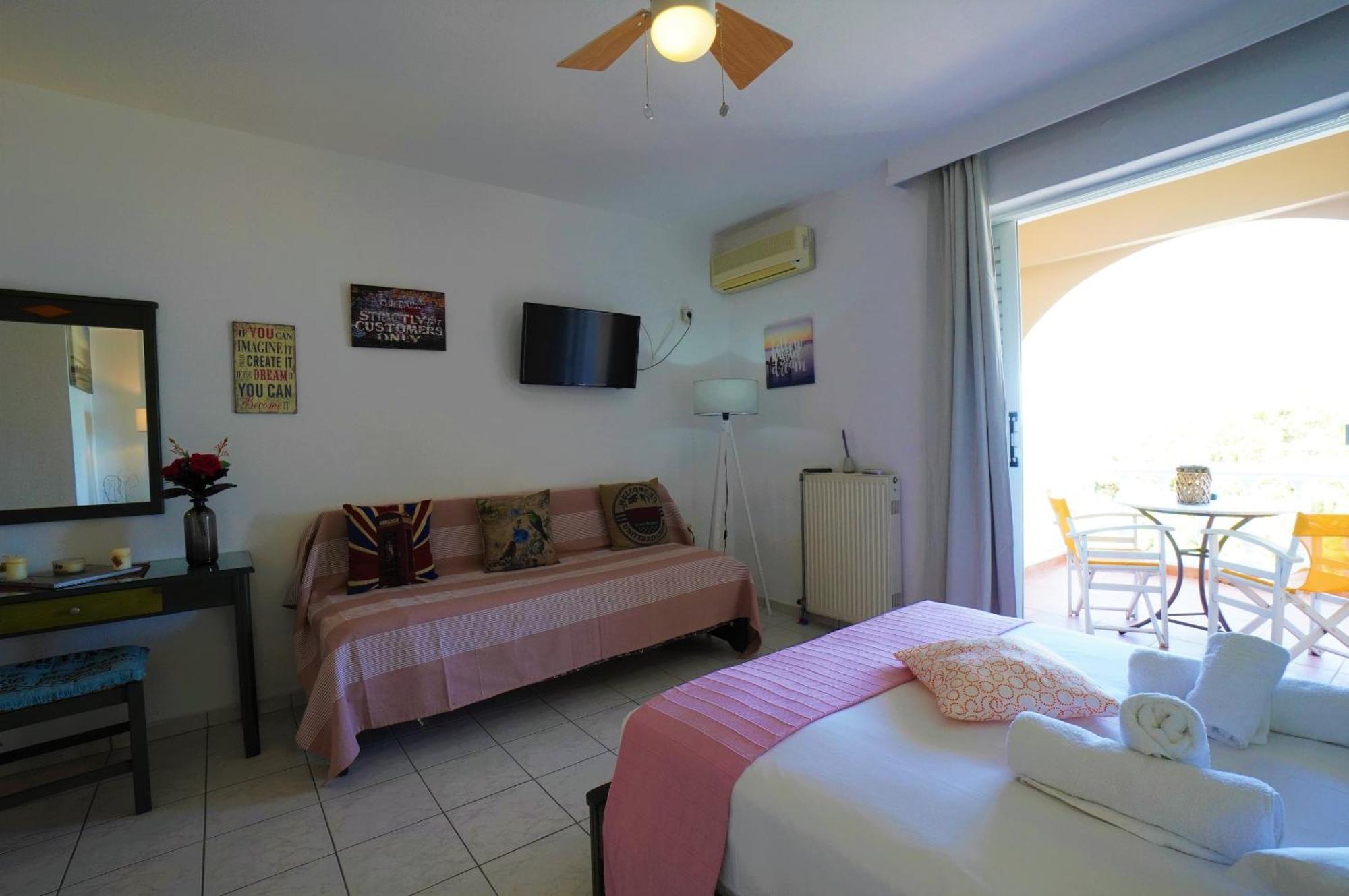 Seafront Spirit Apartments Zakynthos Town Quarto foto